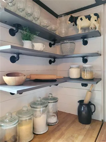 $195,000 | 14815 East Mayes Road, Independence, MO 64050