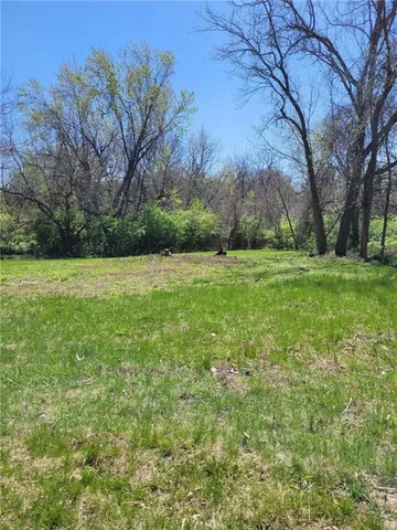 $195,000 | 14815 East Mayes Road, Independence, MO 64050