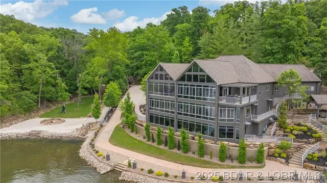 $4,050,000 | 451 Wedge Wood Drive, Camdenton, MO 65020