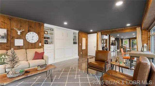 $4,050,000 | 451 Wedge Wood Drive, Camdenton, MO 65020