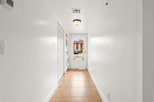 $215,000 | 5975 Forest Hill Boulevard, Unit 106, West Palm Beach, FL 33415