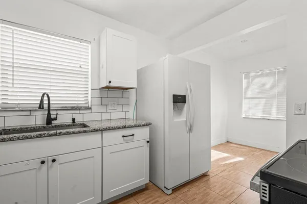 $215,000 | 5975 Forest Hill Boulevard, Unit 106, West Palm Beach, FL 33415