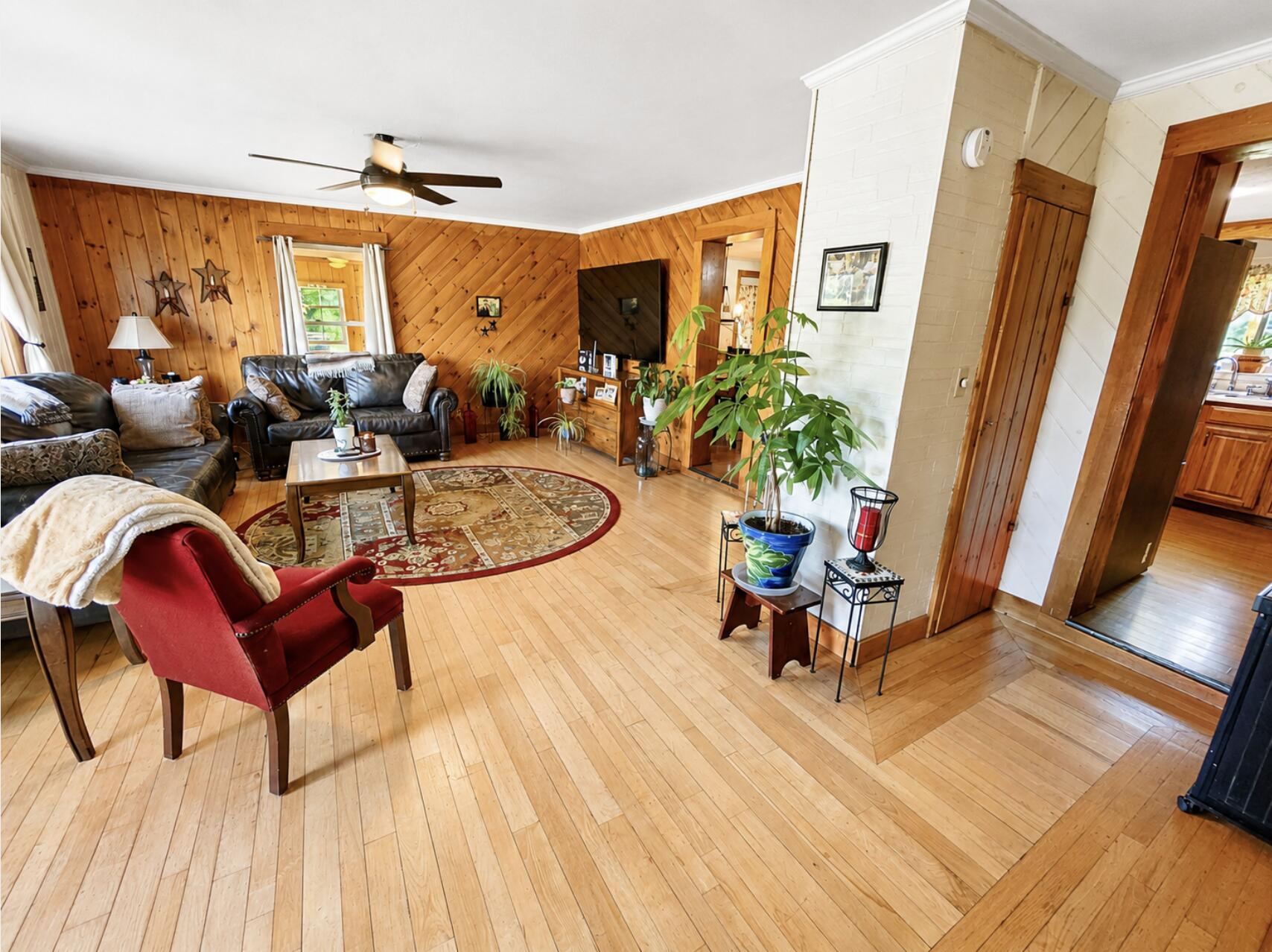 1010 Oakland Road Belgrade, ME 04917 - Photo 12 of 22 Main Living Area