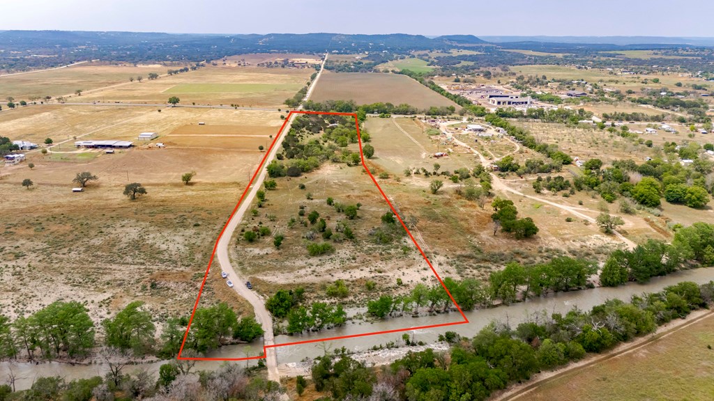 106 Homillus Rd Center Point Comfort, TX 78013 - Photo 36 of 55