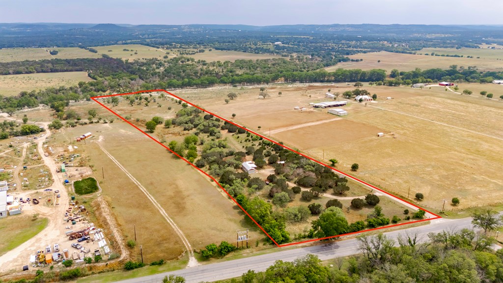 106 Homillus Rd Center Point Comfort, TX 78013 - Photo 41 of 55