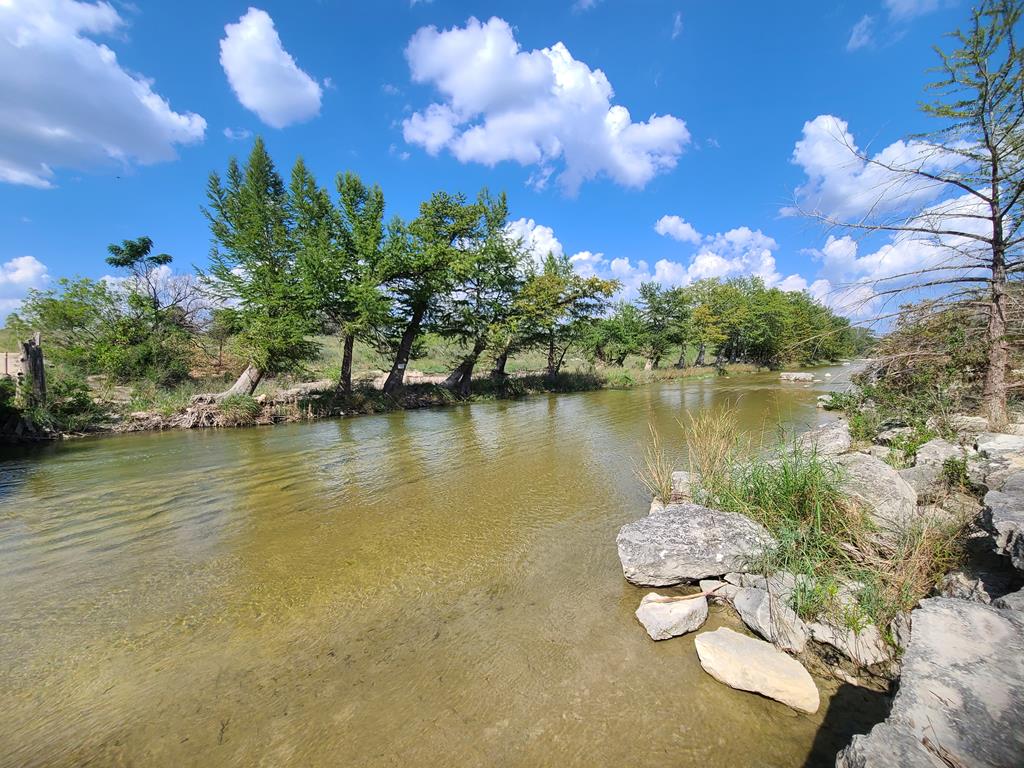 106 Homillus Rd Center Point Comfort, TX 78013 - Photo 46 of 55