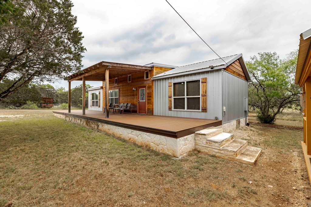 106 Homillus Rd Center Point Comfort, TX 78013 - Photo 7 of 55