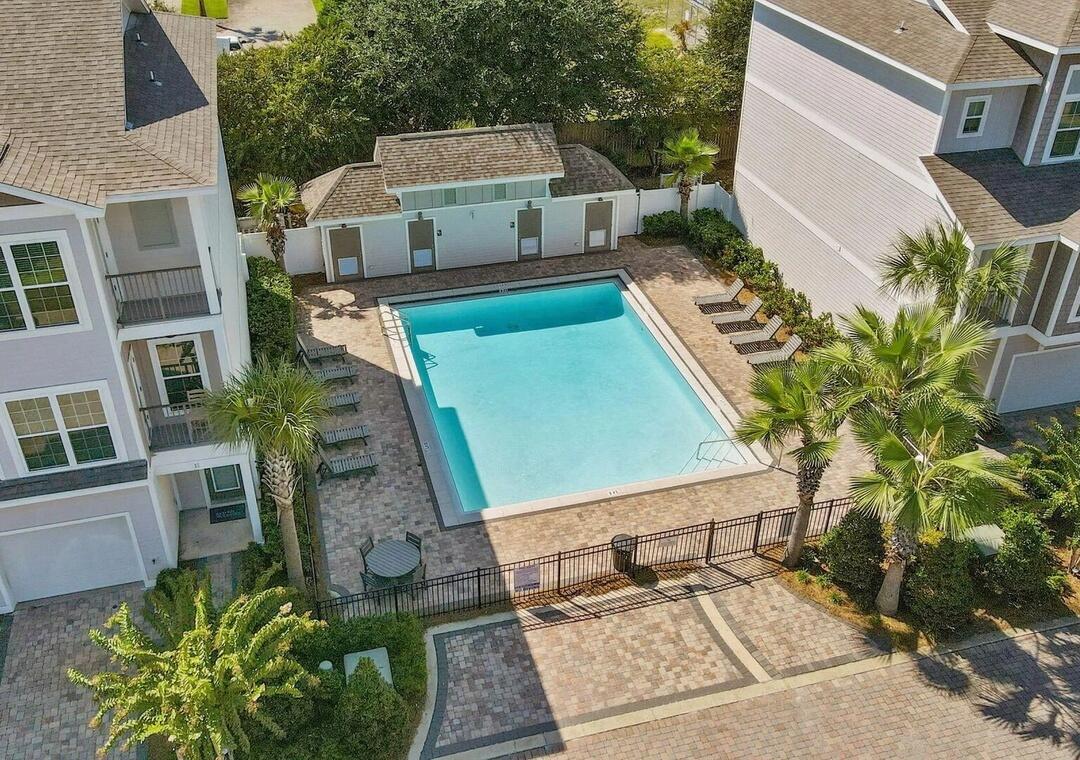 257 Driftwood Road, Unit 3 Miramar Beach, FL 32550 - Photo 2 of 37 6695ddc7-e441-40ee-8616-dff1165dddec