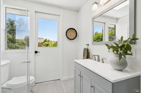 $2,595,000 | 748 Beechnut Court, San Rafael, CA 94903