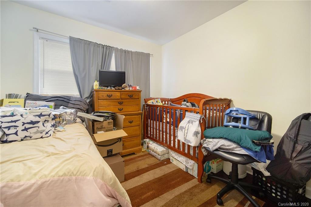 907 Log Cabin Road Charlotte, NC 28213 - Photo 22 of 30 Gallery Image 22