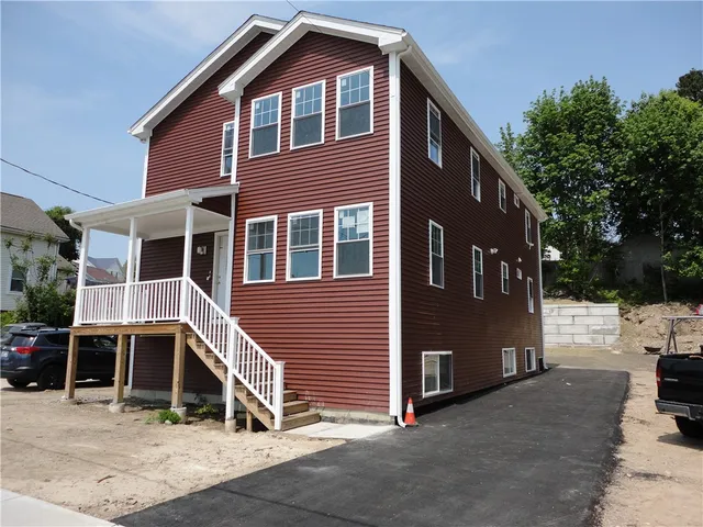 $2,900 | 845 Manton Avenue, Providence, RI 02909