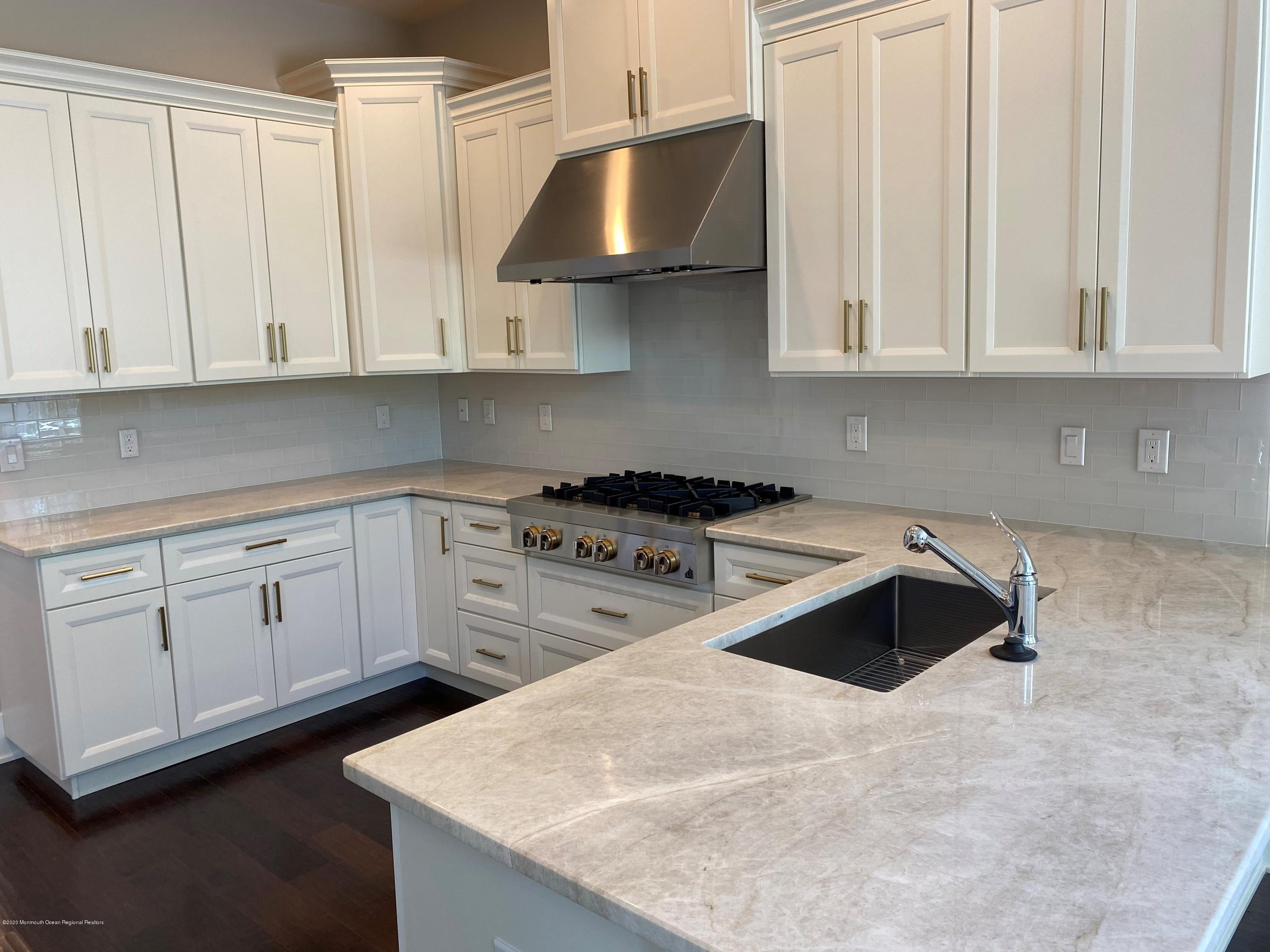 15 Militia Hill Road Freehold, NJ 07728 - Photo 3 of 22 Hammond Kitchen