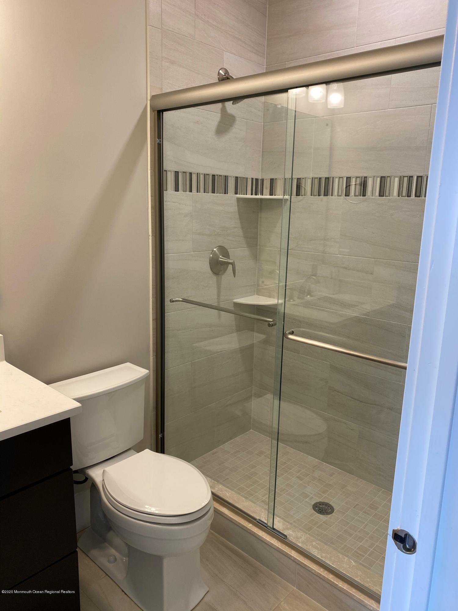 15 Militia Hill Road Freehold, NJ 07728 - Photo 5 of 22 Hammond Guest Bathroom