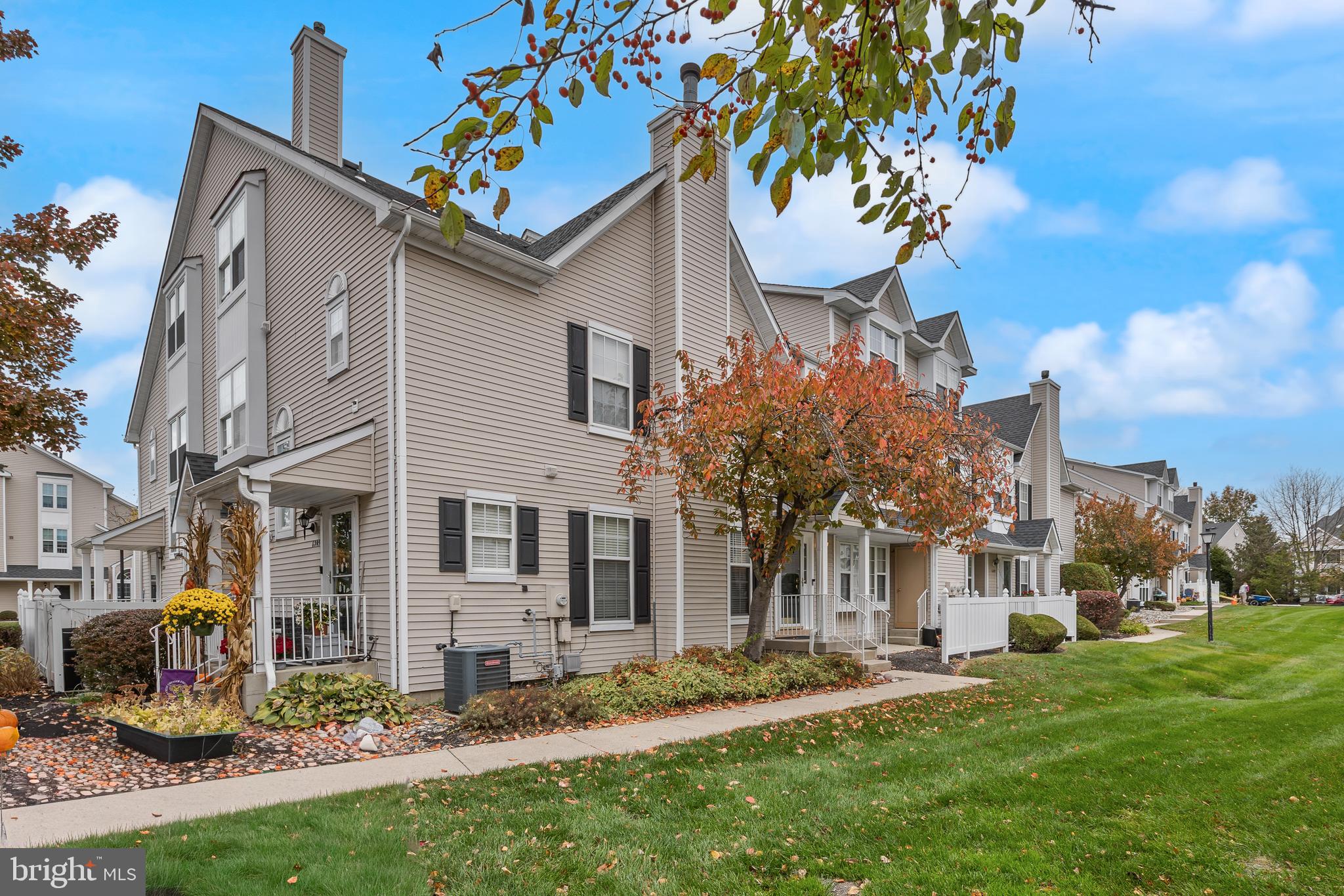 6206 Preston Way Mount Laurel, NJ 08054 - Photo 2 of 30 a front view of a house with garden