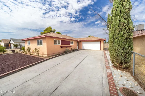 $425,000 | 38539 Dunmore Avenue, Palmdale, CA 93550