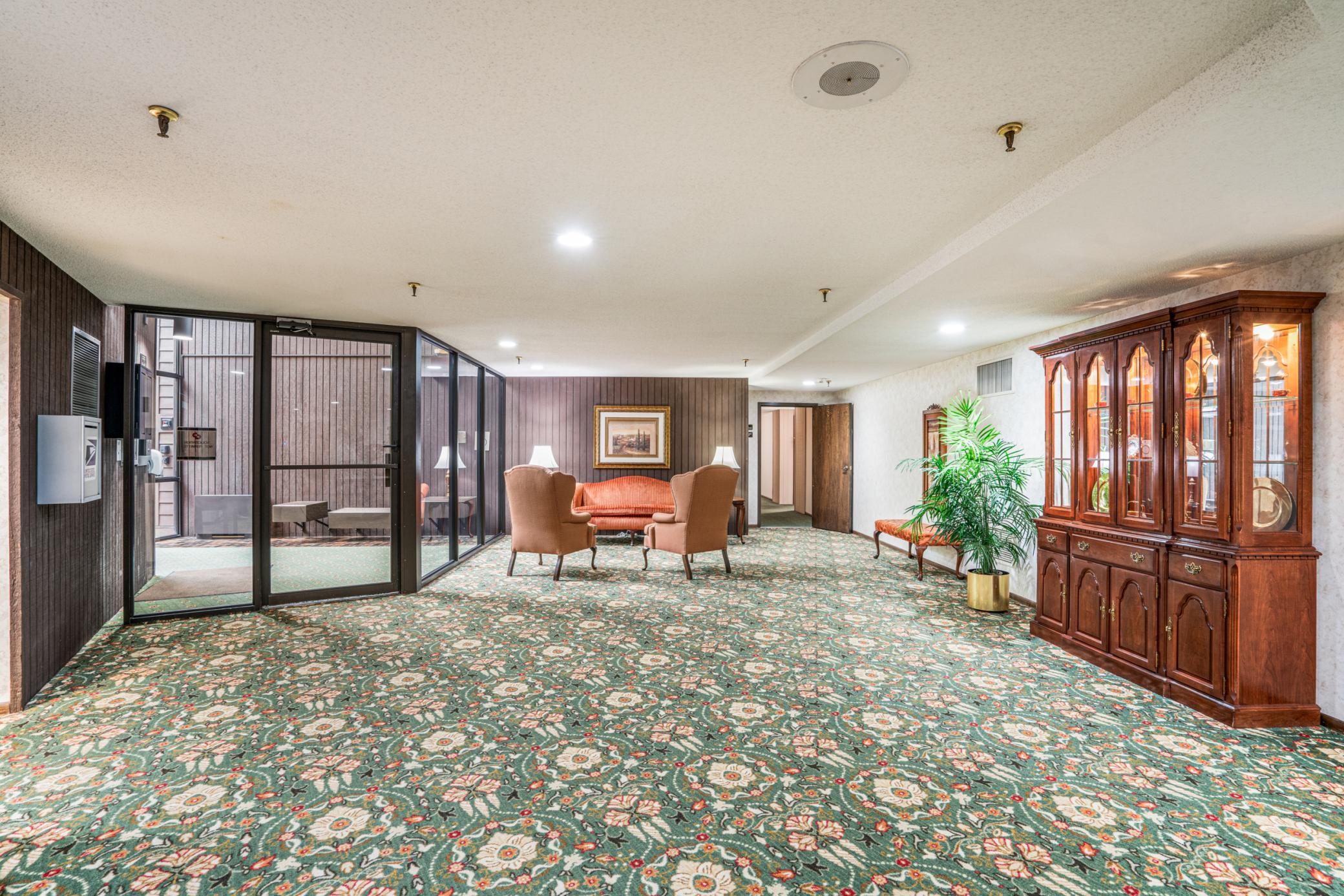 8441 Irwin Road, Unit 110 Bloomington, MN 55437 - Photo 26 of 32