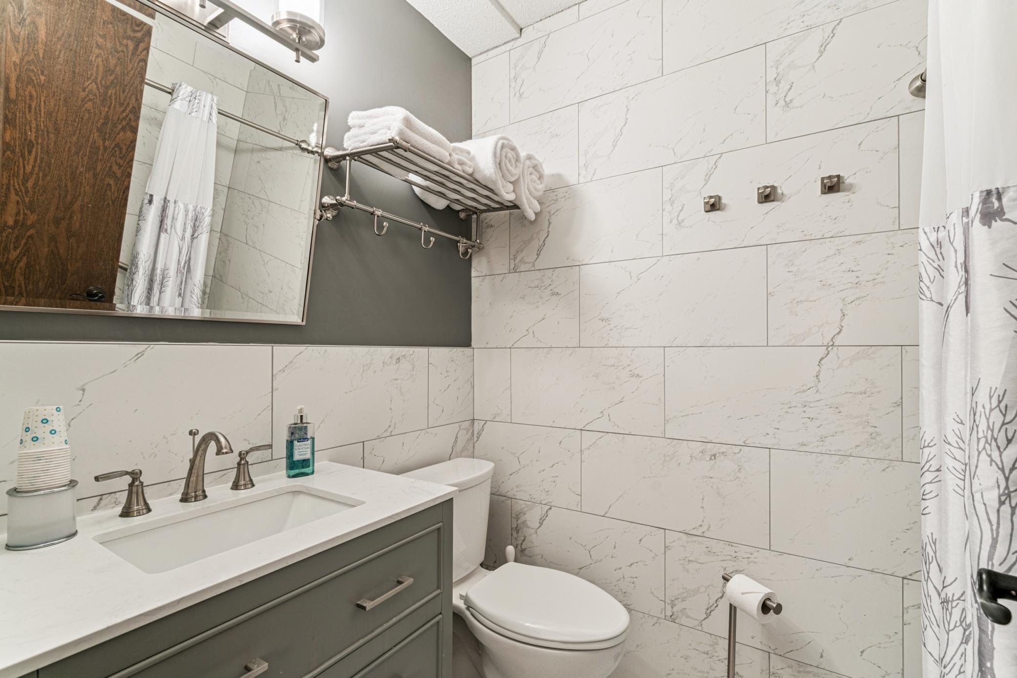 8441 Irwin Road, Unit 110 Bloomington, MN 55437 - Photo 29 of 32