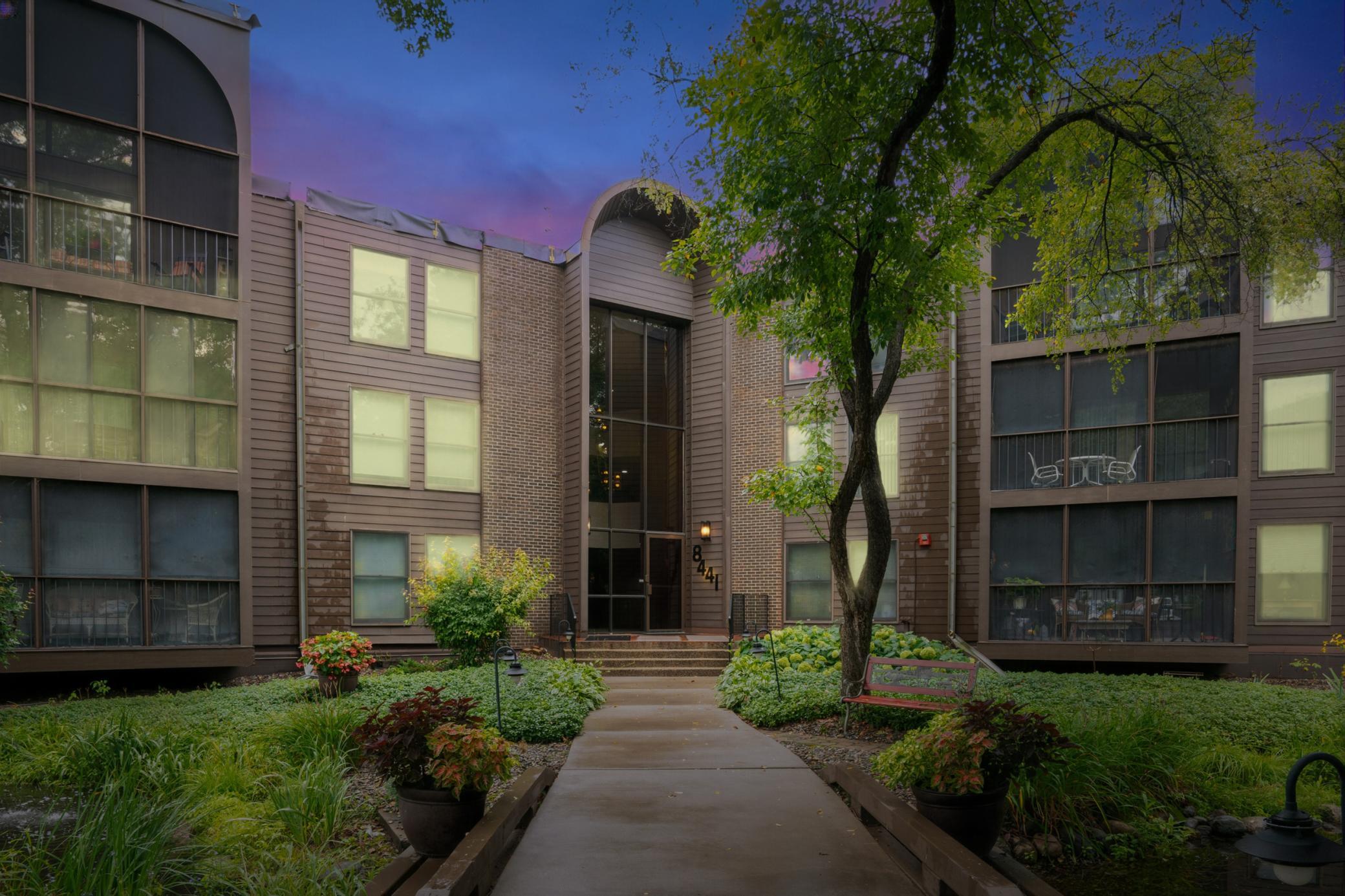 8441 Irwin Road, Unit 110 Bloomington, MN 55437 - Photo 32 of 32