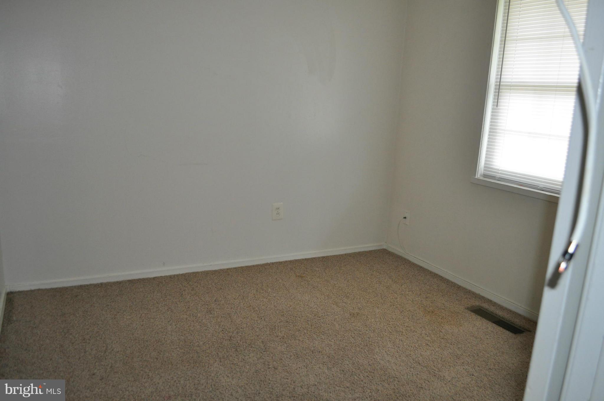908 Alexis Road Woodbridge, VA 22191 - Photo 15 of 21 Bedroom