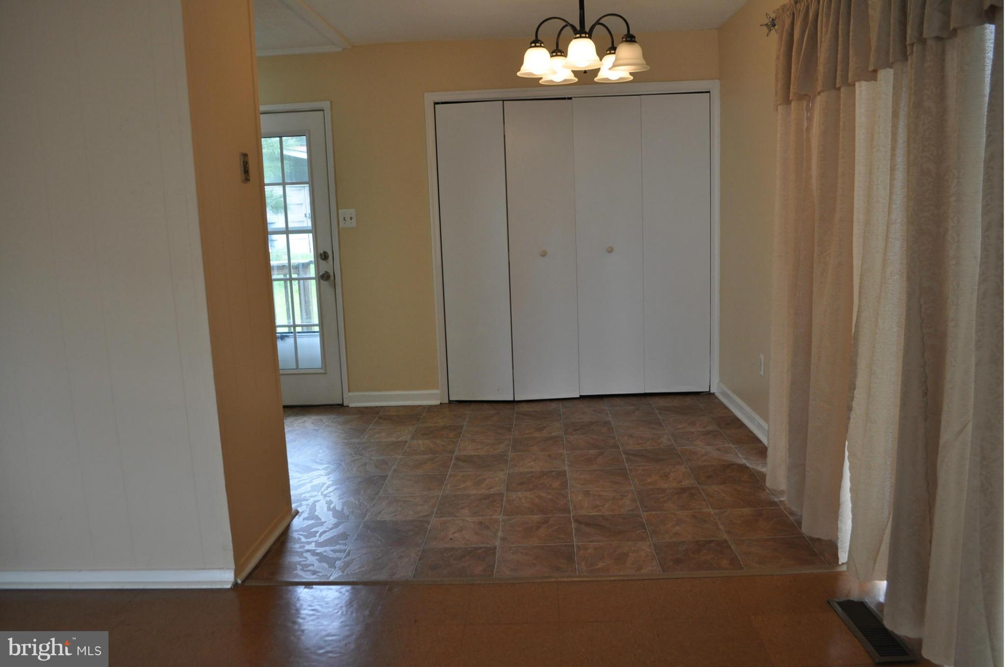 908 Alexis Road Woodbridge, VA 22191 - Photo 3 of 21 Dining Room