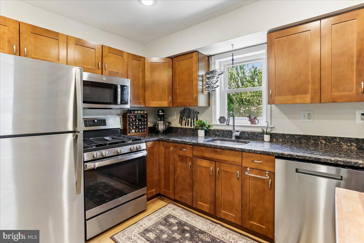 1504 Crest Road Silver Spring, MD 20902 - Photo 14 of 52