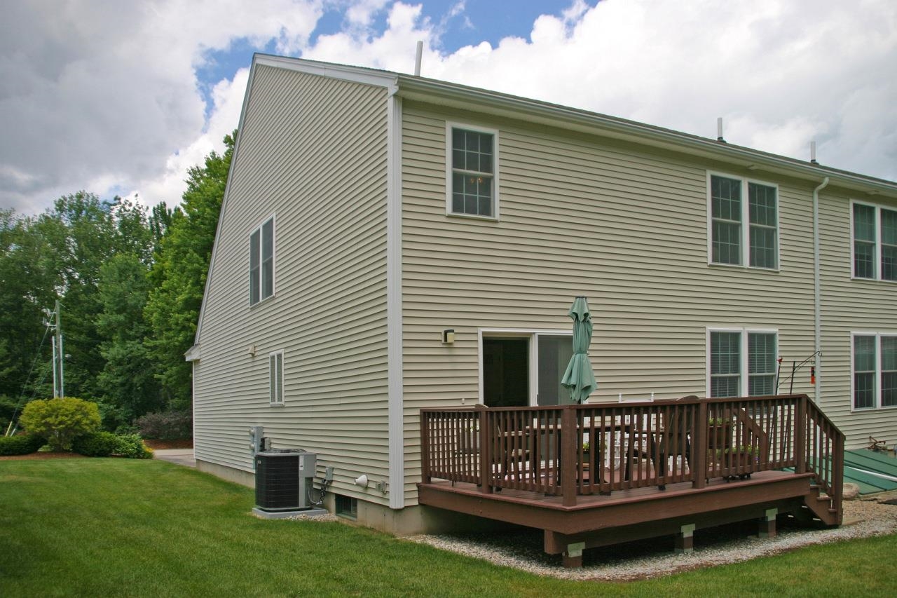 8 Royal Lane, Unit 22 Raymond, NH 03077 - Photo 47 of 60