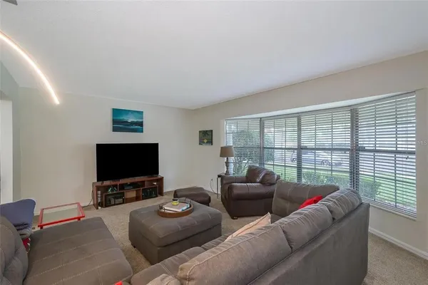 $2,950 | 2907 Little John Road, Winter Park, FL 32792