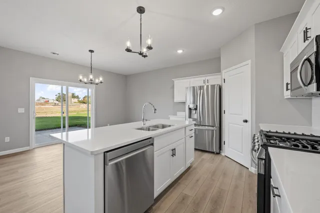 $389,900 | 1437 192nd Avenue Northeast, East Bethel, MN 55011