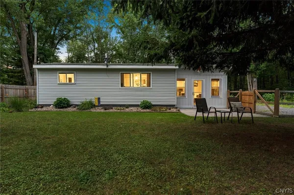$255,000 | 106 Doris Park Drive, Constantia, NY 13044