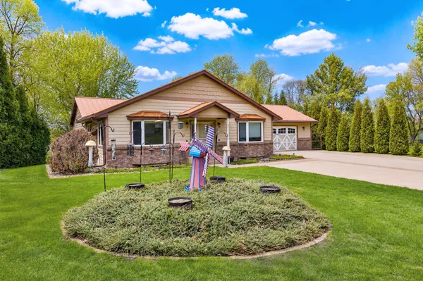 $735,000 | 17825 Holt Court, Faribault, MN 55021