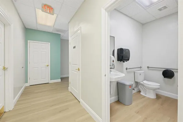 $9,100 | 3606 Maclay Boulevard, Tallahassee, FL 32312
