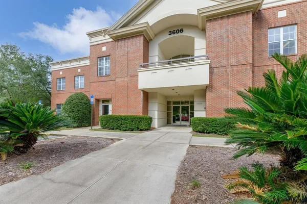 $9,100 | 3606 Maclay Boulevard, Tallahassee, FL 32312