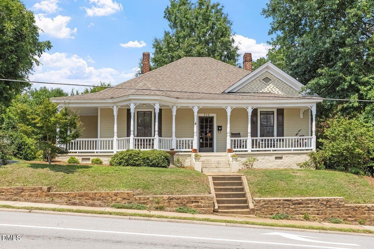 516 West Peace Street Raleigh, NC 27603 - Photo 2 of 19 516 W Peace St 3267977_07302026_01
