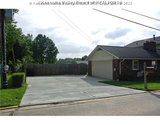 2000 Parkwood Road Charleston, WV 25314 - Photo 16 of 16 Exterior Front.