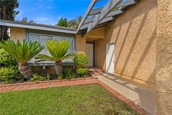 $779,999 | 13543 Laurelhurst Road, Moorpark, CA 93021