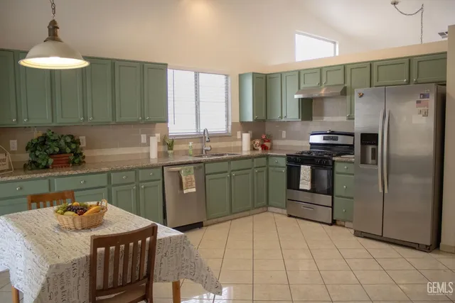 $369,999 | Undisclosed Address, Bakersfield, CA 93313