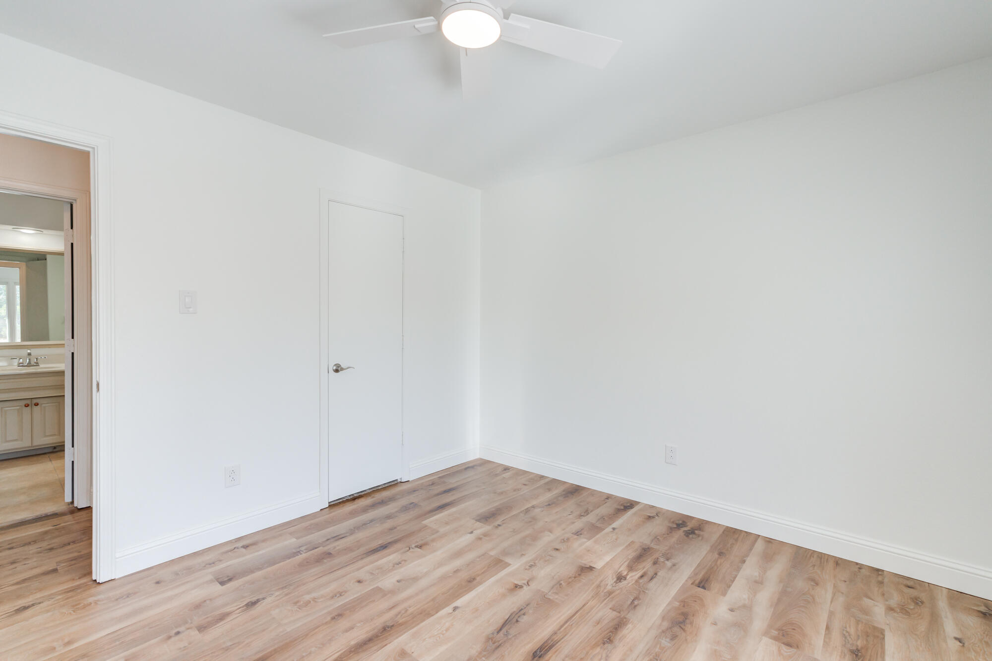 4414 89th Street Lubbock, TX 79424 - Photo 39 of 56 4414-89th-St_Lubbock-TX_31_Bedroom-3