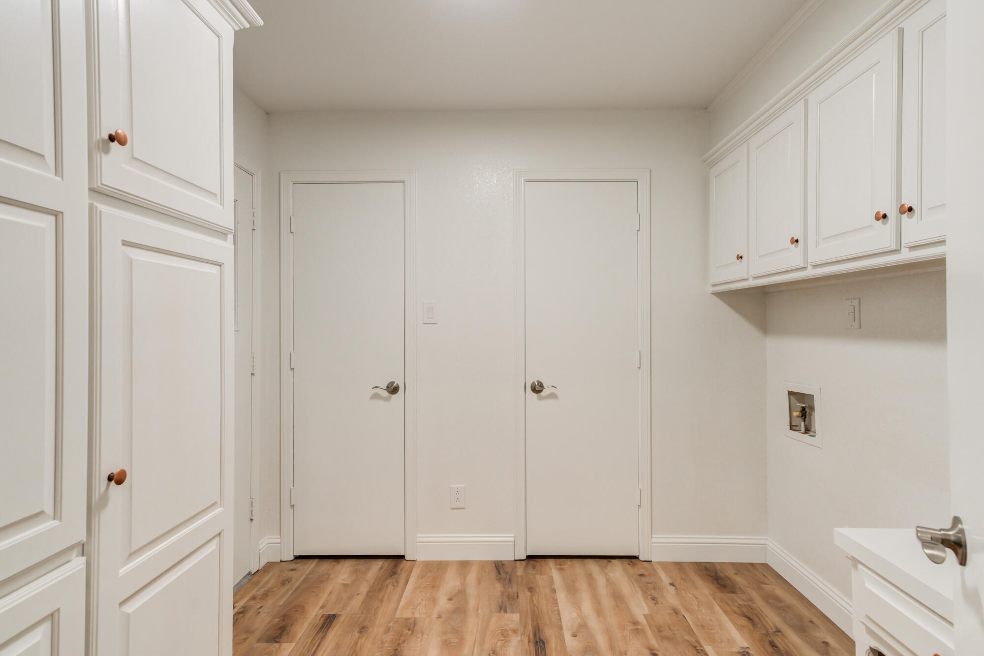 4414 89th Street Lubbock, TX 79424 - Photo 48 of 56 4414-89th-St_Lubbock-TX_26_Laundry-Room