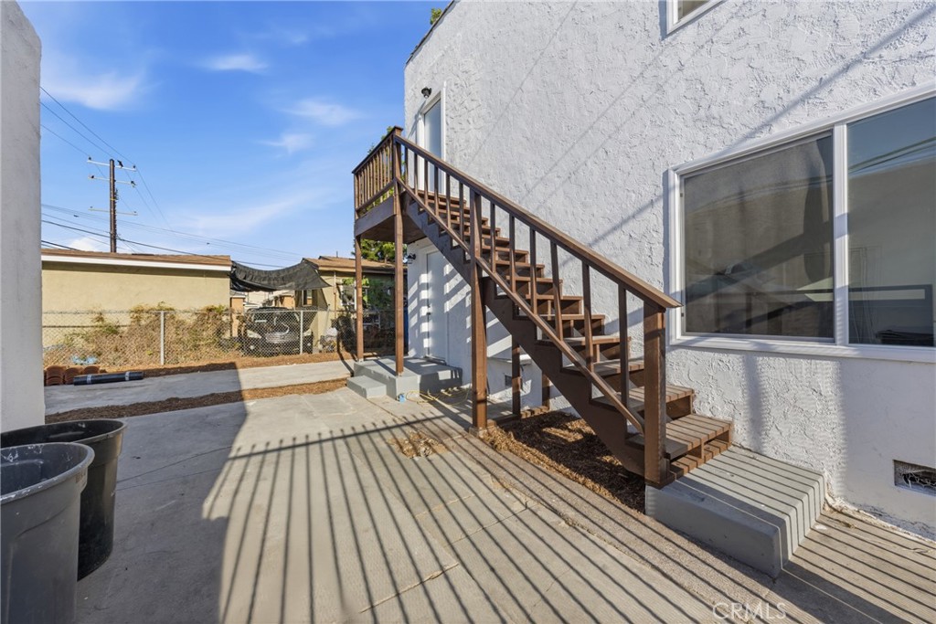 351 West Magnolia Street Compton, CA 90220 - Photo 34 of 39
