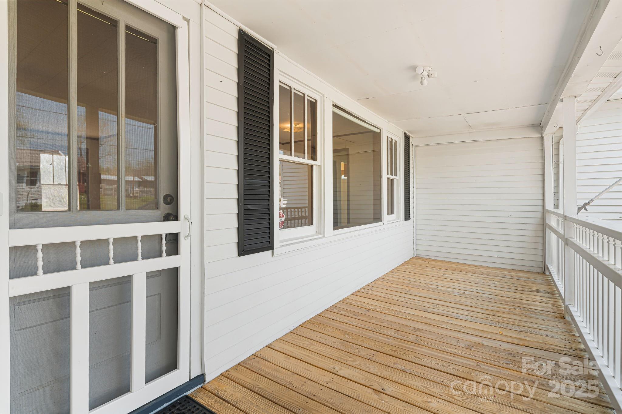 56 Pressley Avenue Brevard, NC 28712 - Photo 2 of 31