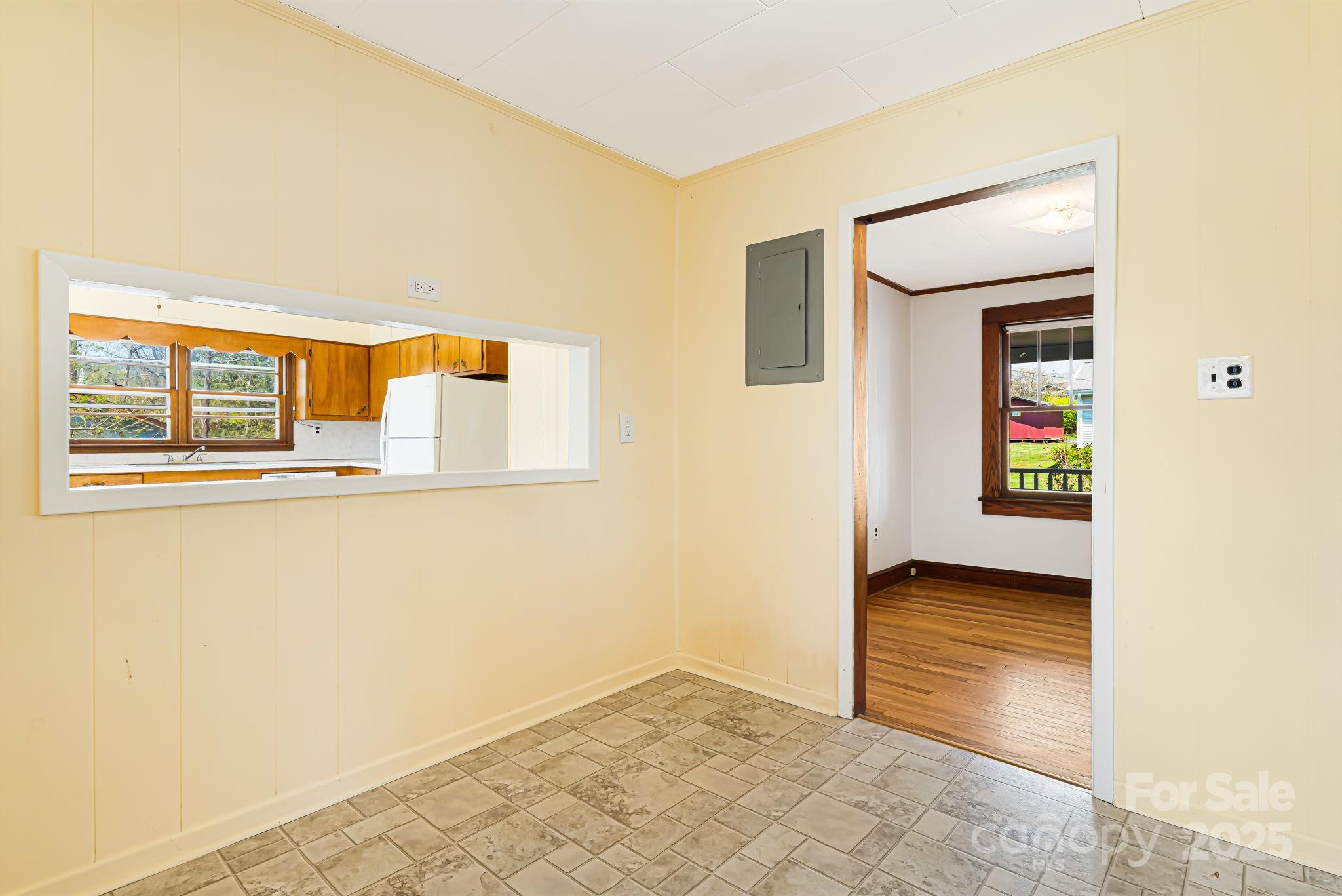 56 Pressley Avenue Brevard, NC 28712 - Photo 8 of 31