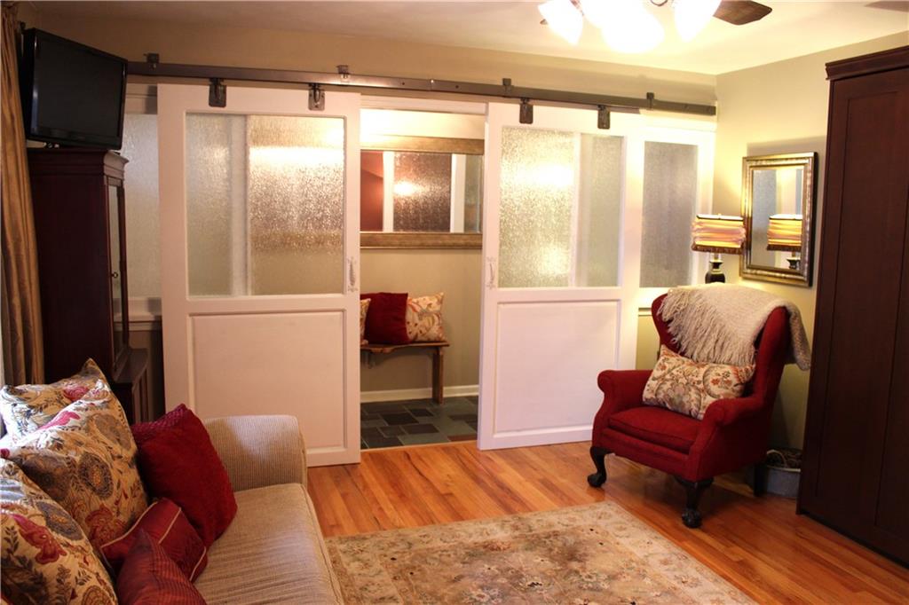 4247 Solun Road Indianapolis, IN 46221 - Photo 15 of 26 Gallery Image 15