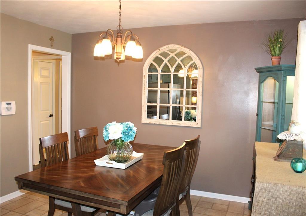4247 Solun Road Indianapolis, IN 46221 - Photo 5 of 26 Gallery Image 5
