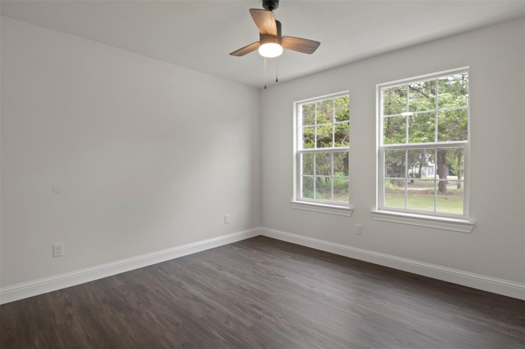 905 West Cardinal Street Ector, TX 75439 - Photo 20 of 30