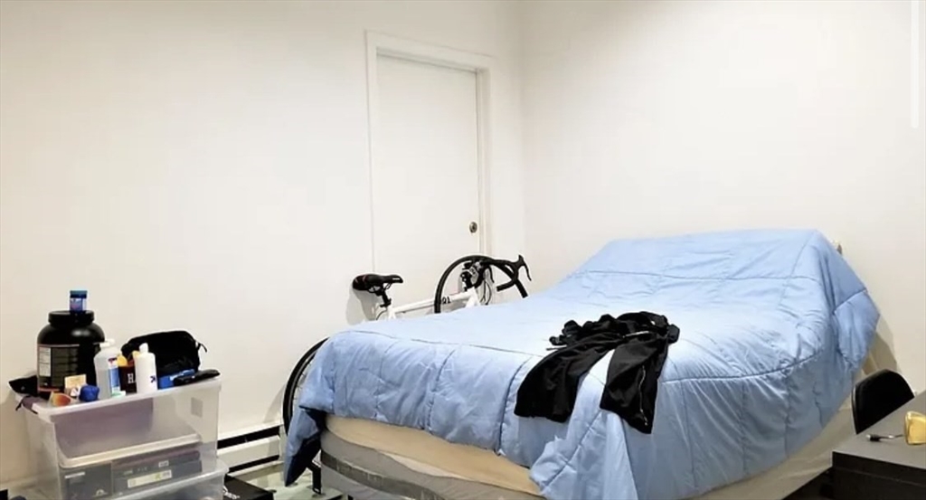 452 Park Drive, Unit C Boston, MA 02215 - Photo 4 of 12