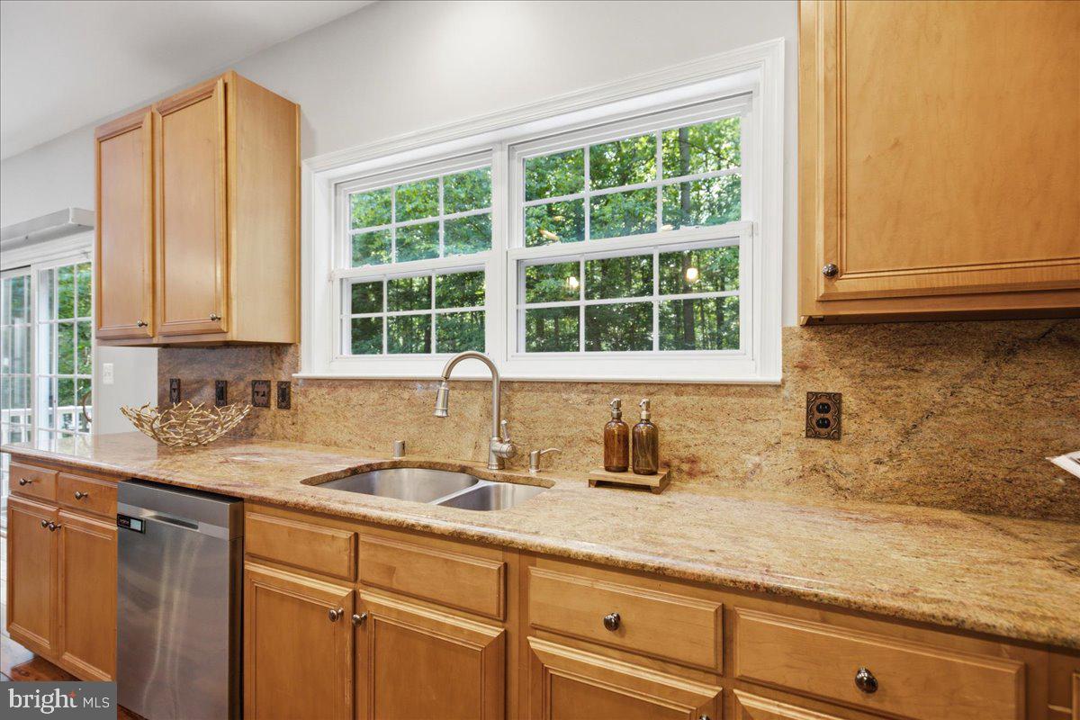 2424 Springbrook Court Huntingtown, MD 20639 - Photo 35 of 103