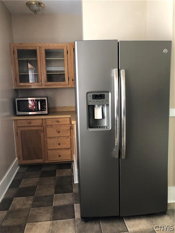 947 Wadsworth Street Syracuse, NY 13208 - Photo 2 of 20