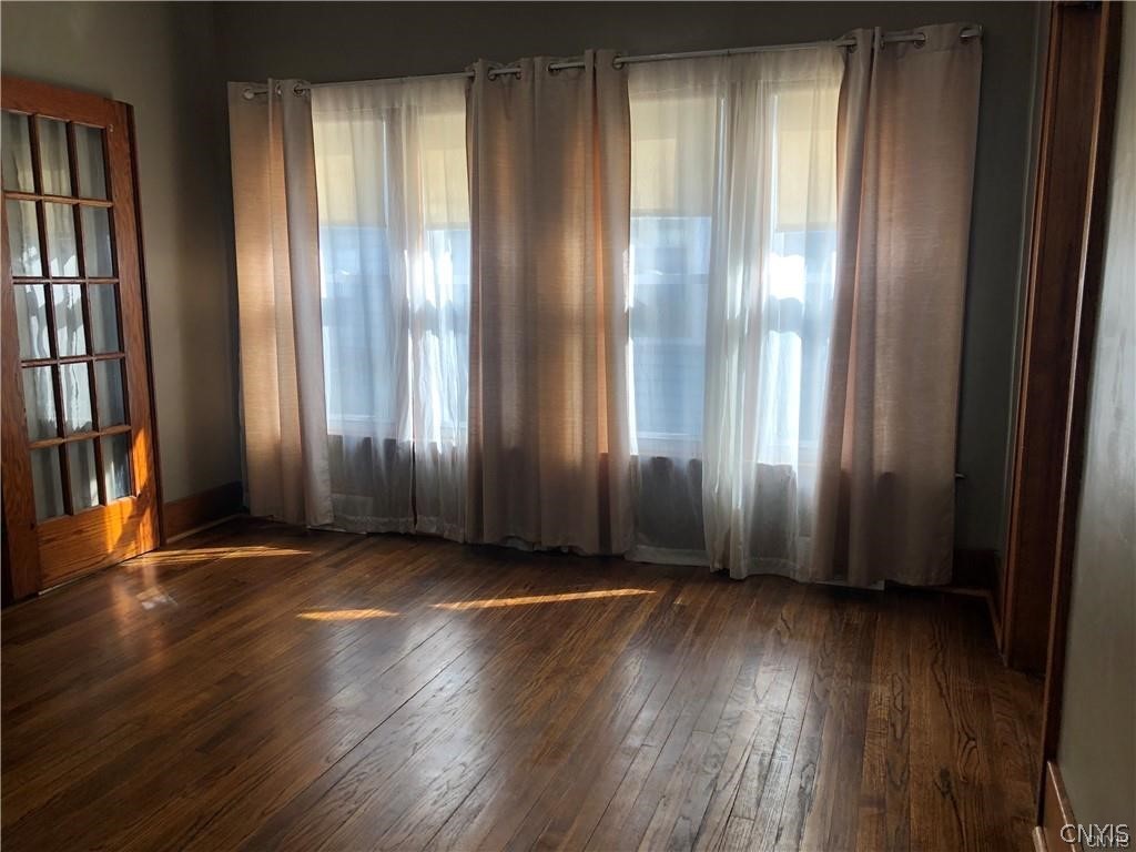 947 Wadsworth Street Syracuse, NY 13208 - Photo 8 of 20