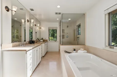 $3,250,000 | 17485 Mallard Drive, Sonoma, CA 95476