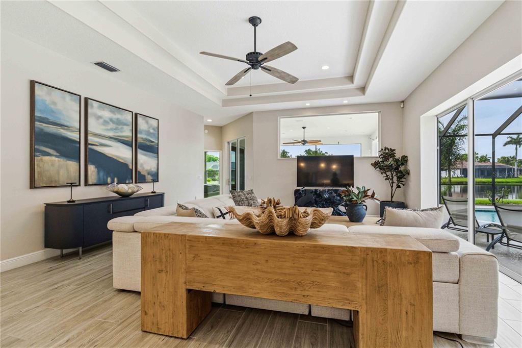 10622 Cheval Place Lakewood Ranch, FL 34202 - Photo 8 of 19